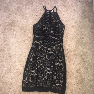 🎉3/$20🎉 Lace form-fitting dress Juniors size S